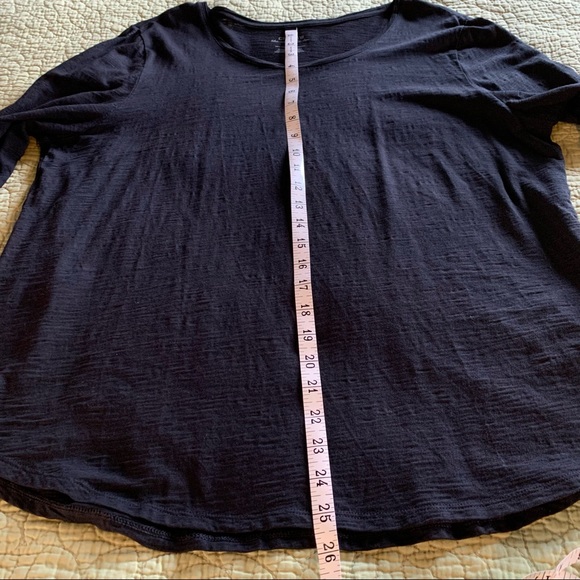 Chico’s Black Long Sleeve T-Shirt * 16 - Picture 8 of 13